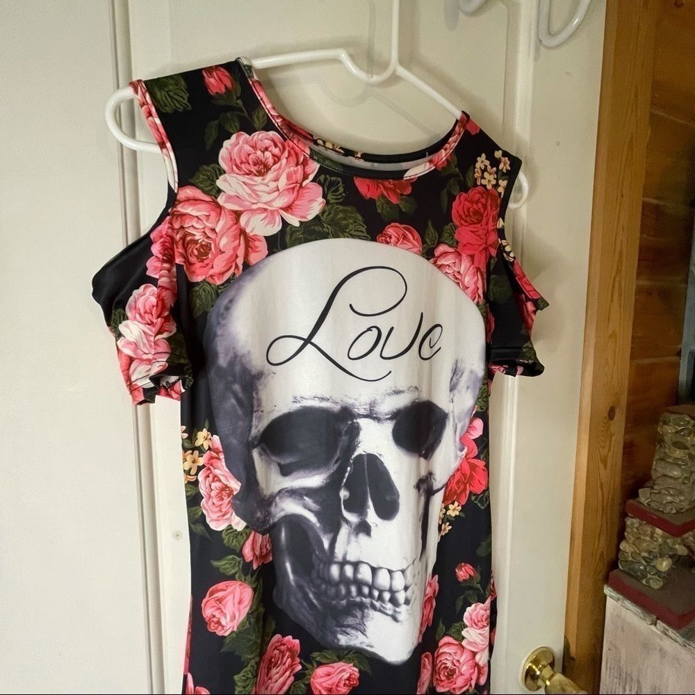 NWOT Hodmexi fashion floral skull dress size M